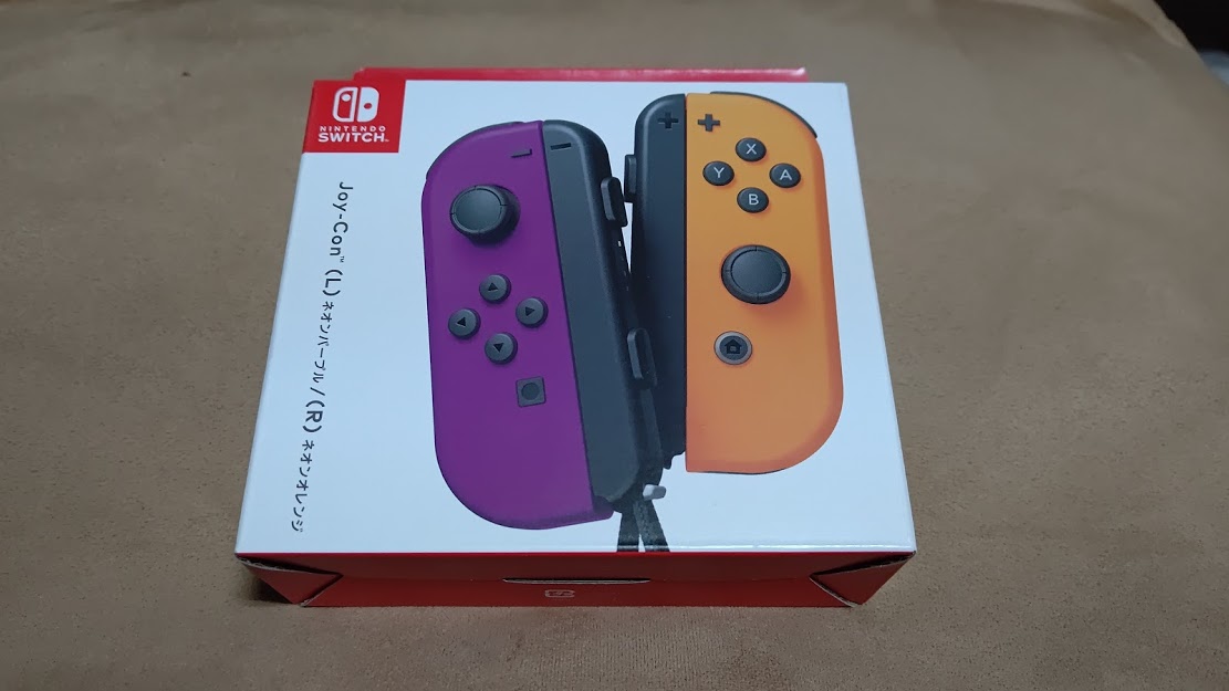 Nintendo SwitchのJoy-con「ネオンパープル＆ネオンオレンジ」を購入 