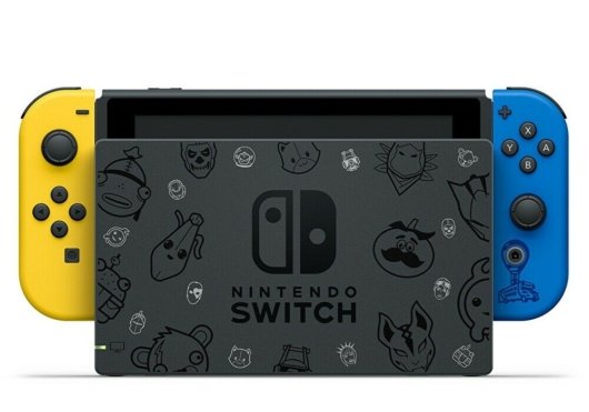 Nintendo Switch：フォートナイトSpecialセットのSwitchドック